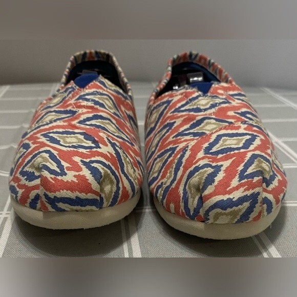 Tom’s Women’s Multi Canvas Festival Ikat Print Flats Espadrilles Size 8 - Picture 5 of 11